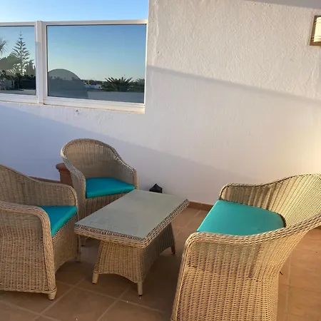 Our Soleada Cosy&flowery, Heated Pool Playa Blanca (Lanzarote)