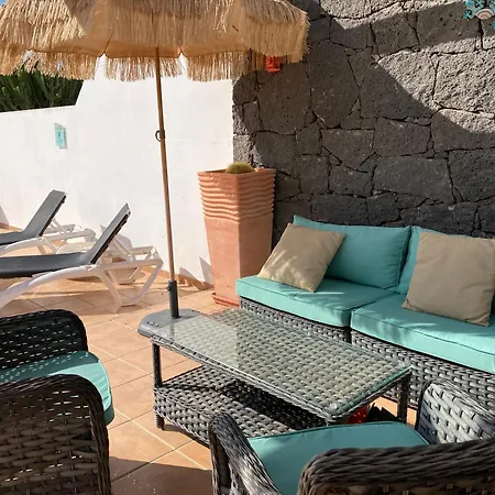 Villa Our Soleada Cosy&flowery, Heated Pool Playa Blanca (Lanzarote)